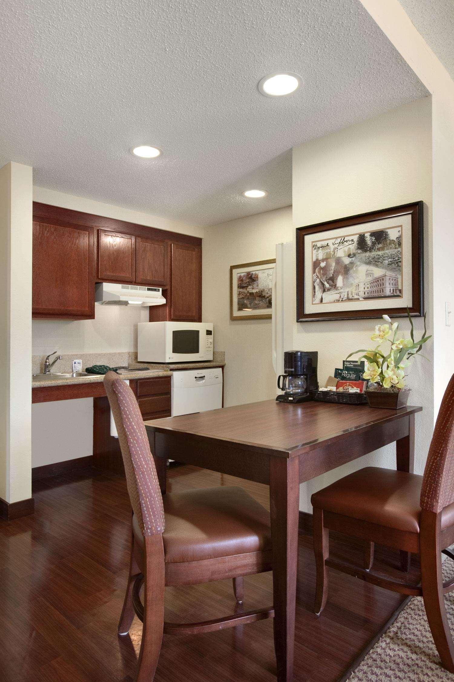 Homewood Suites By Hilton Wallingford-Meriden Room photo