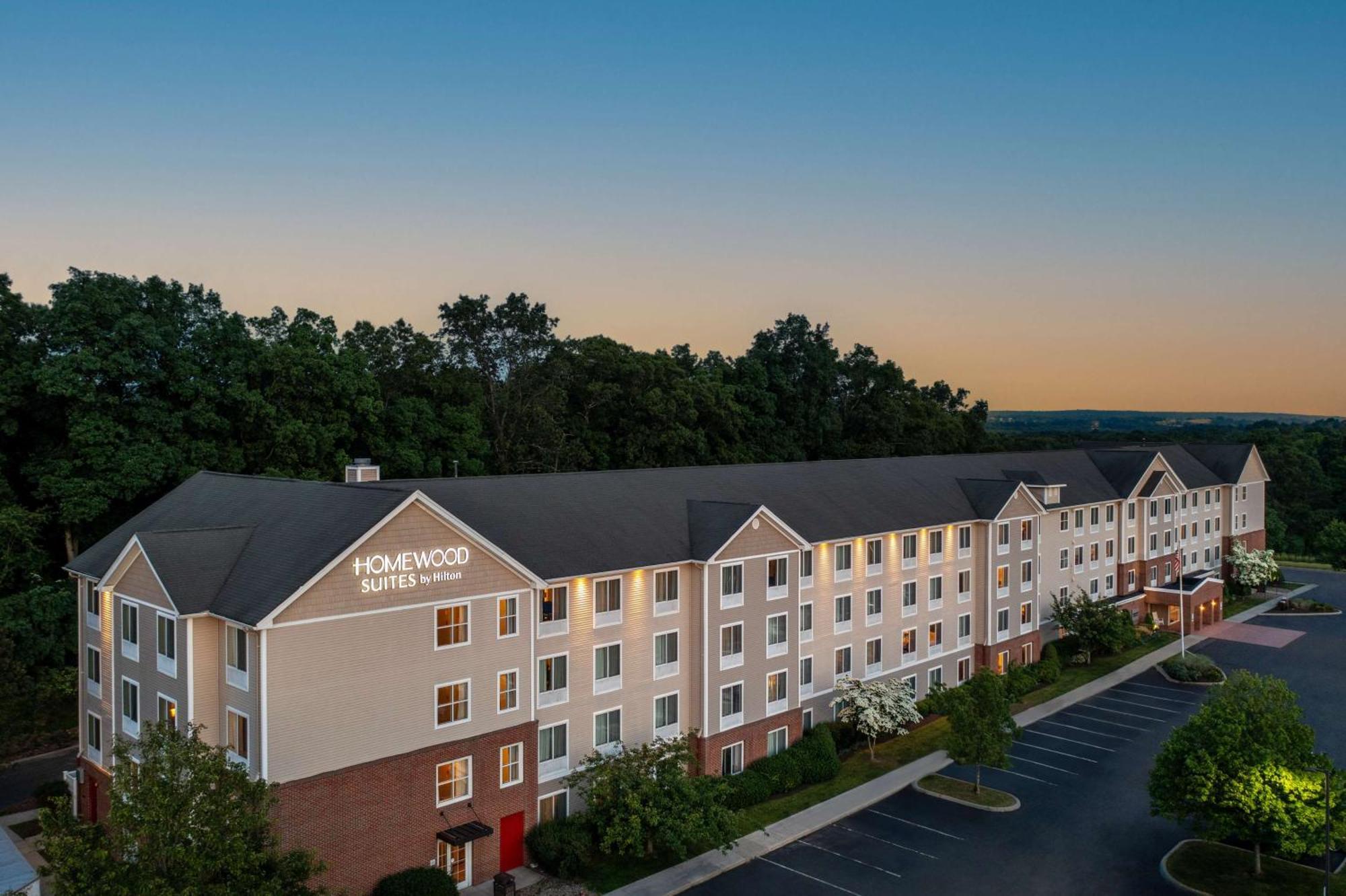 Homewood Suites By Hilton Wallingford-Meriden Exterior photo